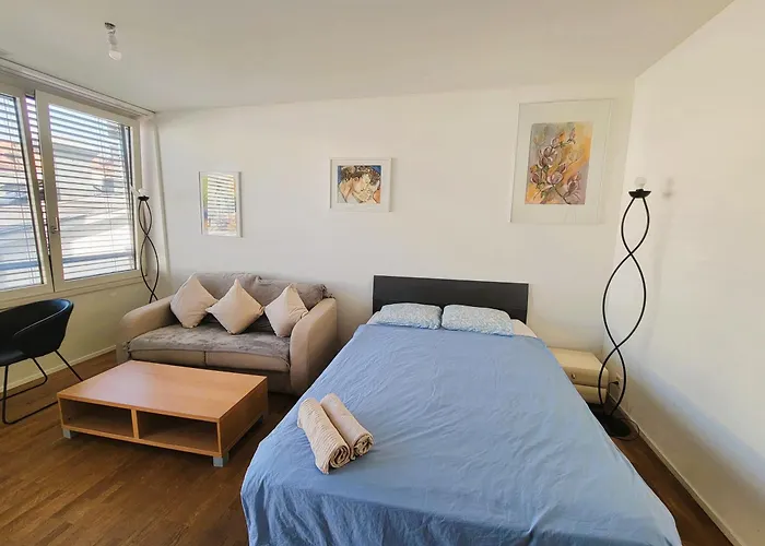 アパート Modern With Balcony In Center A Hoh - Self Checkin *