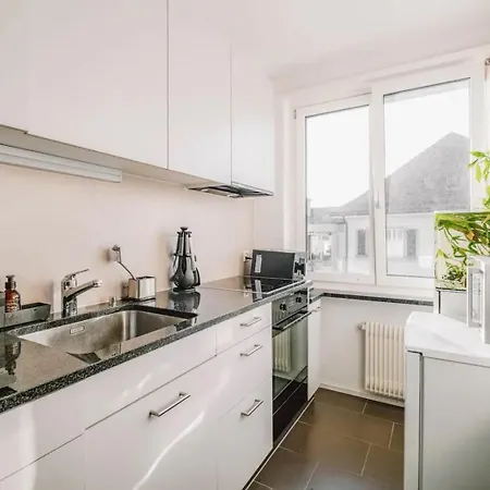 Modern With Balcony In Center A Hoh - Self Checkin Appartement *