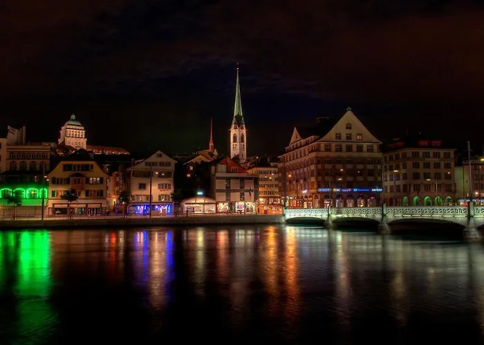 Modern With Balcony In Center A Hoh - Self Checkin * Zurich