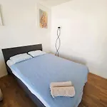 Daire Modern With Balcony In Center A Hoh - Self Checkin *