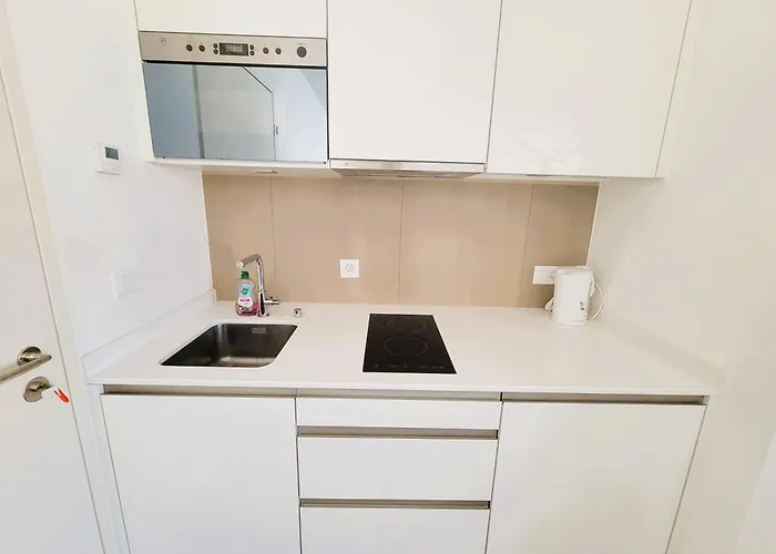 Modern With Balcony In Center A Hoh - Self Checkin Apartament Zurych